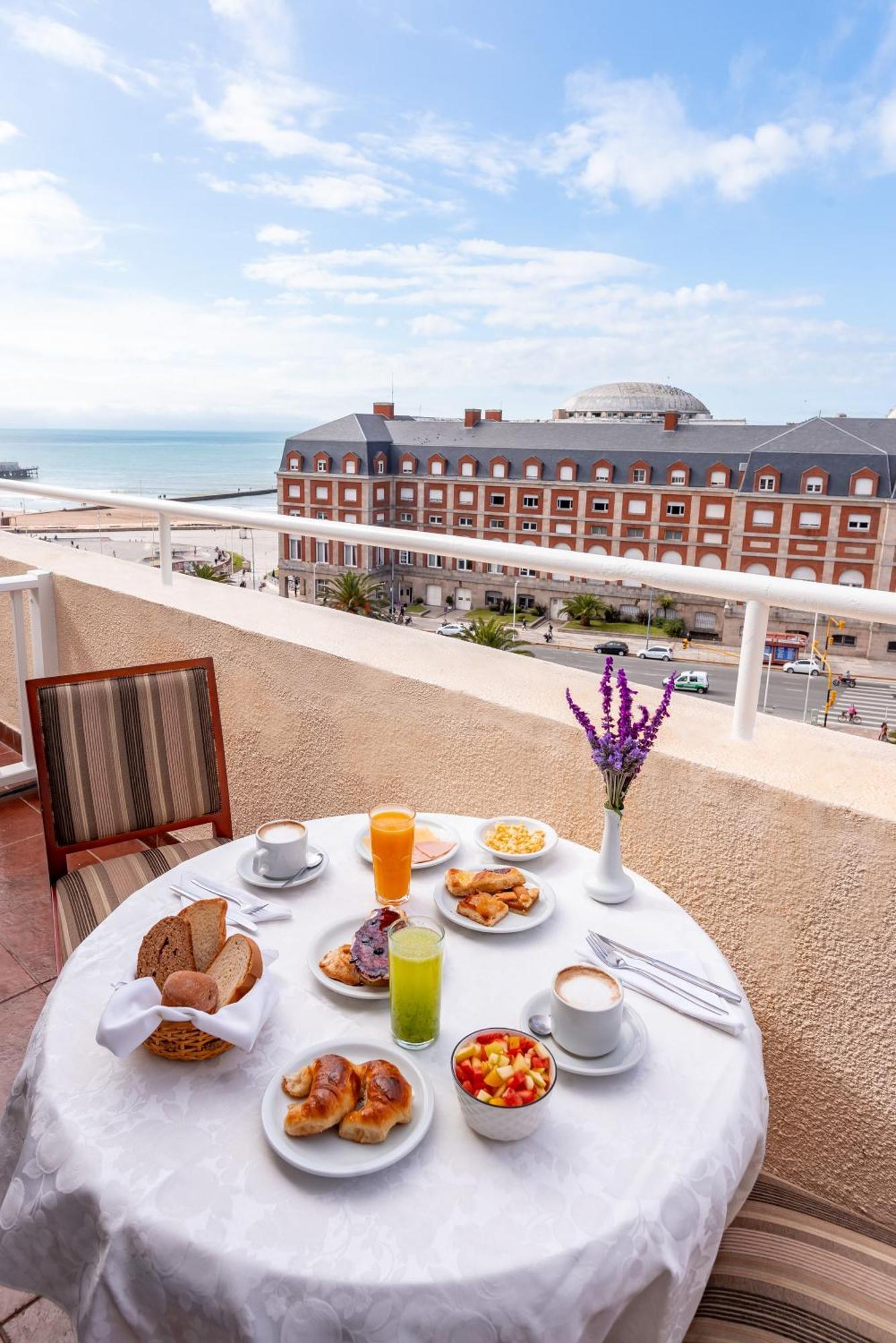 Hotel Riviera Mar del Plata Bagian luar foto